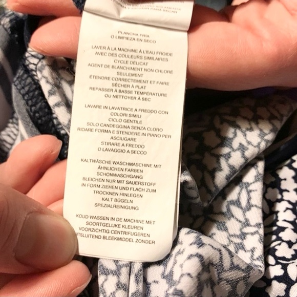 MICHAEL MICHAEL KORS MIDI BLUE AND WHITE FLORAL SHORT SLEEVE DRESS SIZE SMALL - Picture 11 of 11